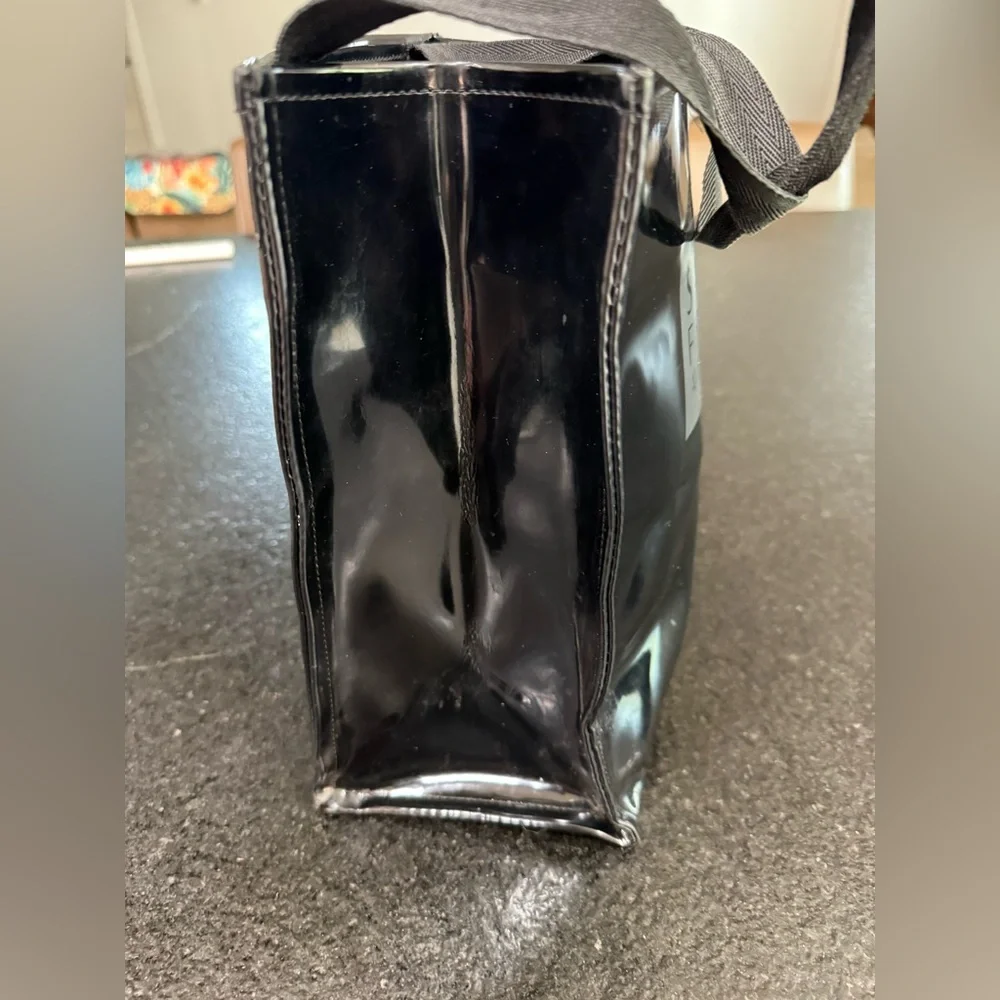 Saks Fifth Avenue Black Patent Leather Pocket Shopping Bag Tote - Picture 4 of 9